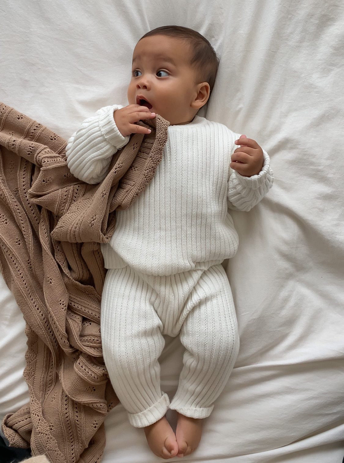 Chunky Rib Pullover- White